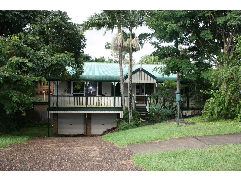 133 Mildura Drive, Helensvale QLD 4212