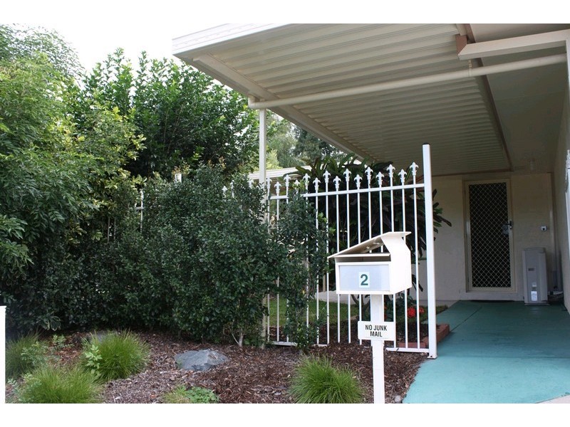 2/60 Village Way, Oxenford QLD 4210