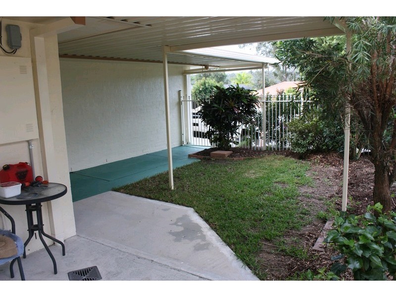 2/60 Village Way, Oxenford QLD 4210