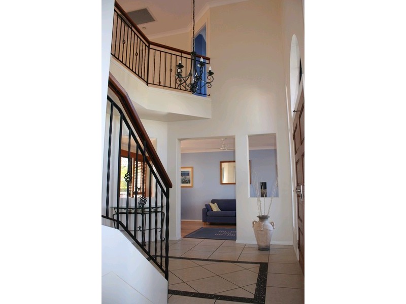 18 East Park Waters, Monterey Keys QLD 4212