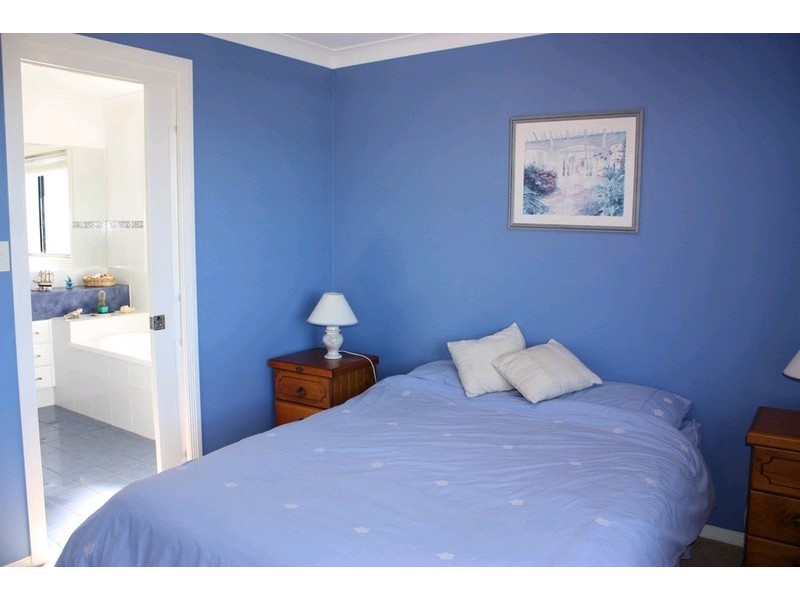 18 East Park Waters, Monterey Keys QLD 4212