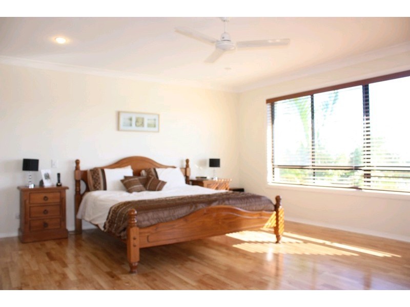 18 East Park Waters, Monterey Keys QLD 4212