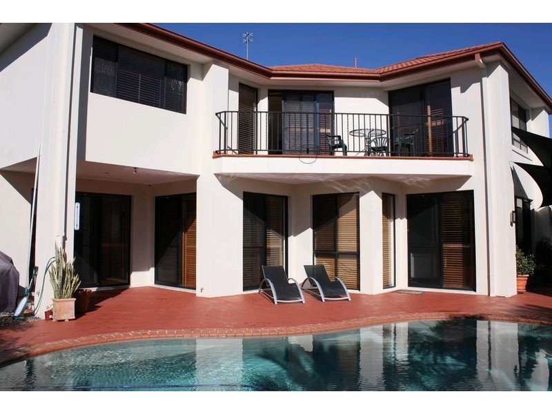 18 East Park Waters, Monterey Keys QLD 4212