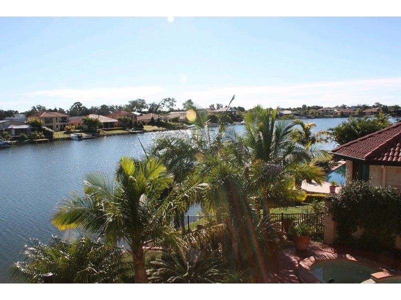 18 East Park Waters, Monterey Keys QLD 4212