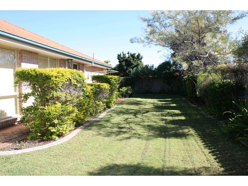 21 Greensborough Crescent, Parkwood QLD 4214