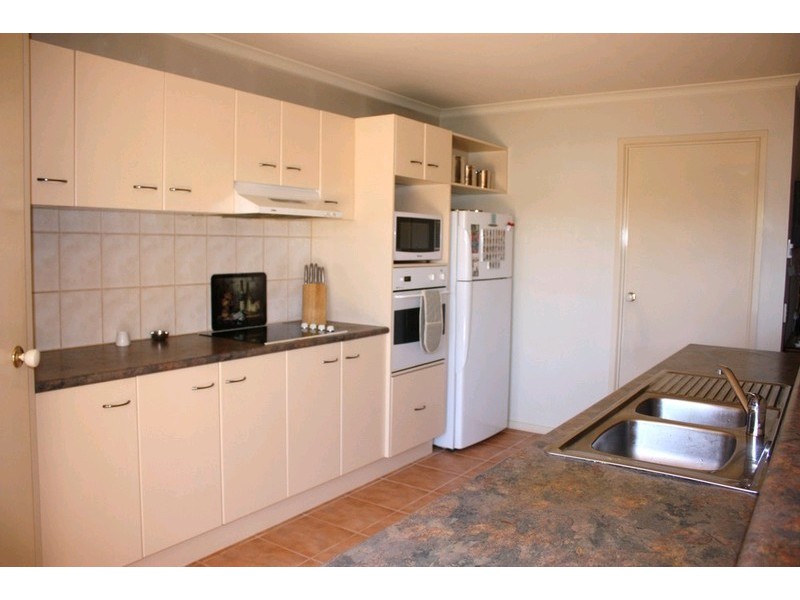 21 Greensborough Crescent, Parkwood QLD 4214