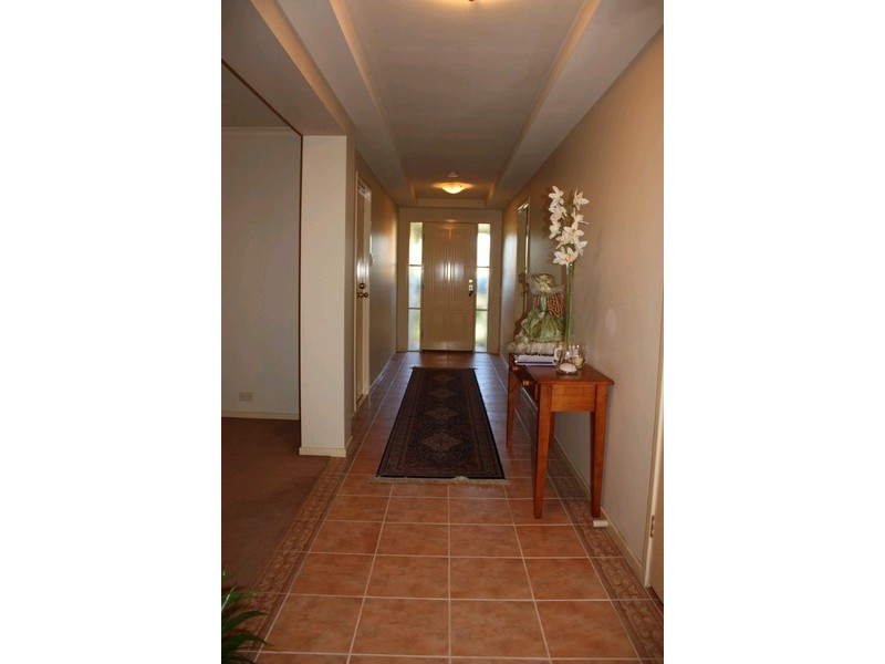 21 Greensborough Crescent, Parkwood QLD 4214