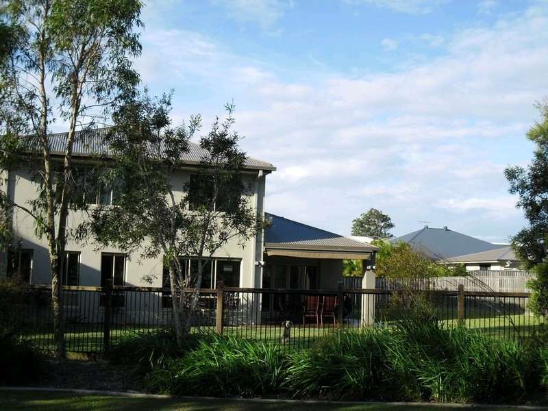 15 Strathburn Crescent, Ormeau QLD 4208