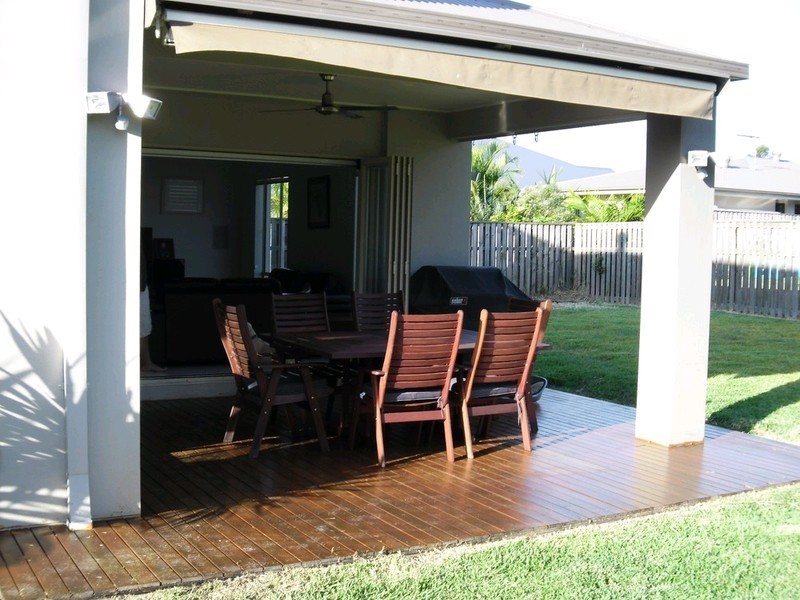 15 Strathburn Crescent, Ormeau QLD 4208