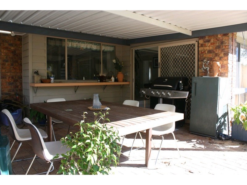 10 Kel Nagel Circuit, Parkwood QLD 4214