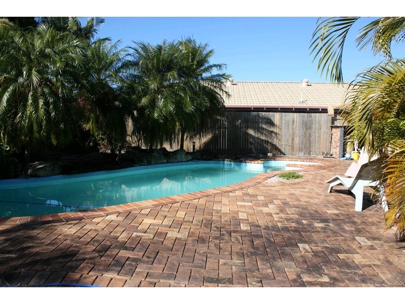 10 Kel Nagel Circuit, Parkwood QLD 4214