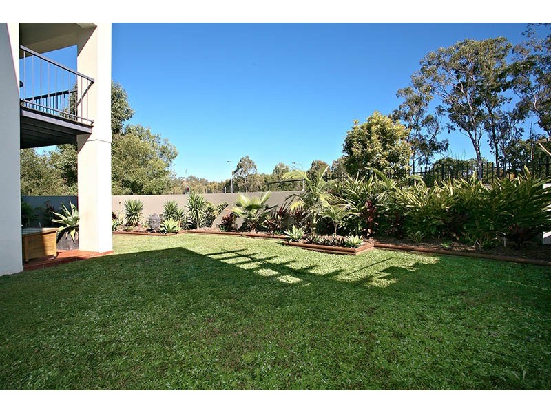 7/24 Jessica Drive, Upper Coomera QLD 4209