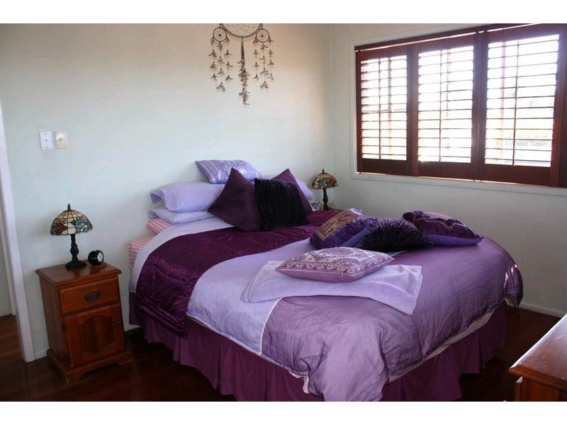 2 Kingsley Avenue, Labrador QLD 4215