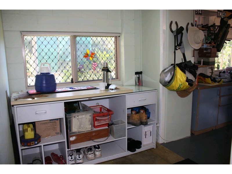 2 Kingsley Avenue, Labrador QLD 4215