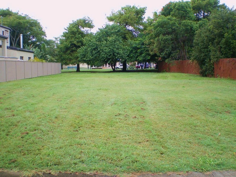 28 Twelfth Avenue, Palm Beach QLD 4221