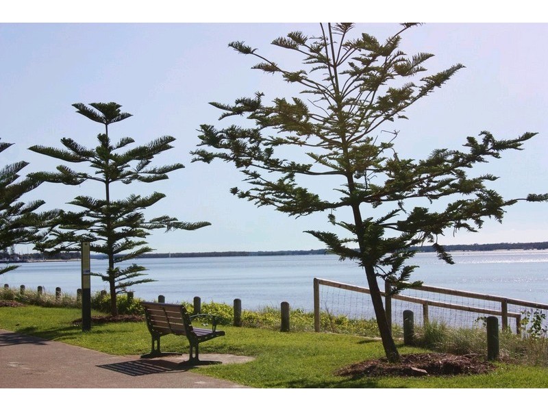 1/416 Marine Parade, Biggera Waters QLD 4216