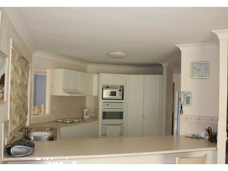 1 Highgate Lane, Robina QLD 4226