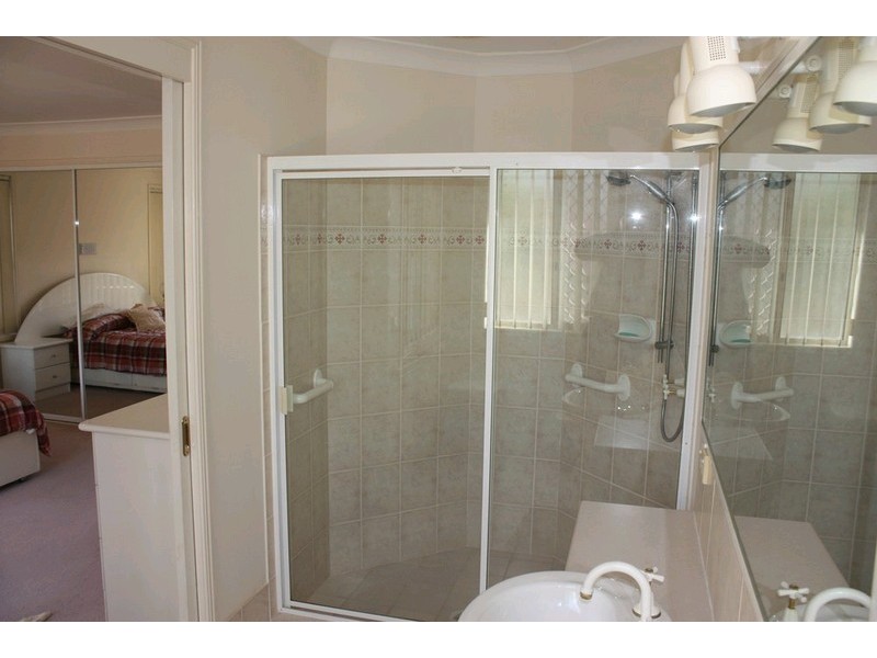 1 Highgate Lane, Robina QLD 4226