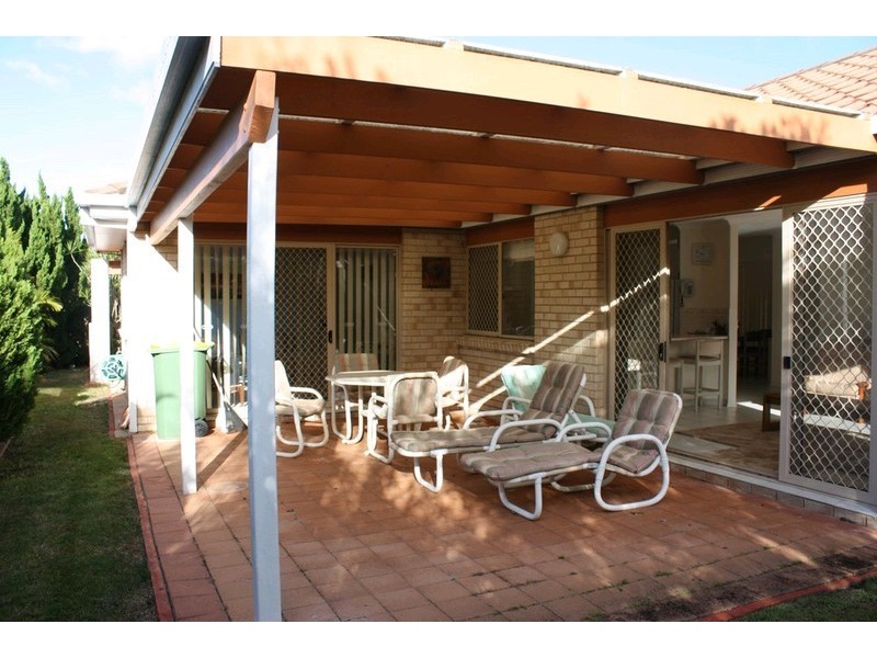 1 Highgate Lane, Robina QLD 4226