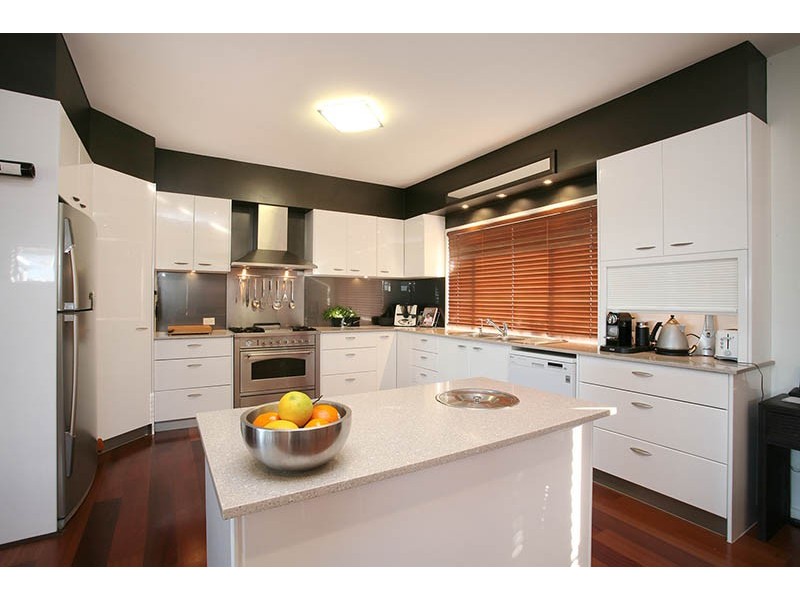 14 Vennor Drive, Ormeau QLD 4208