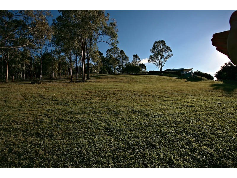 14 Vennor Drive, Ormeau QLD 4208