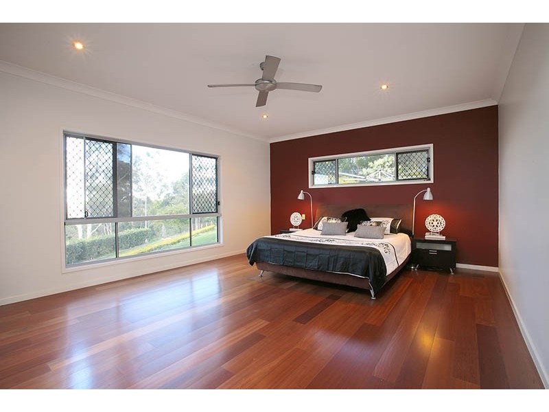 14 Vennor Drive, Ormeau QLD 4208