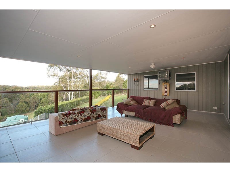 14 Vennor Drive, Ormeau QLD 4208