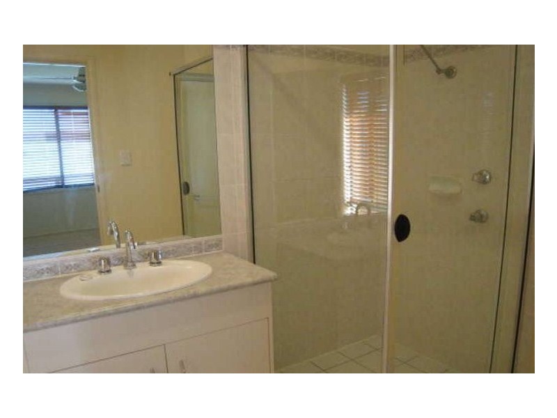 10 Brookland Court, Molendinar QLD 4214