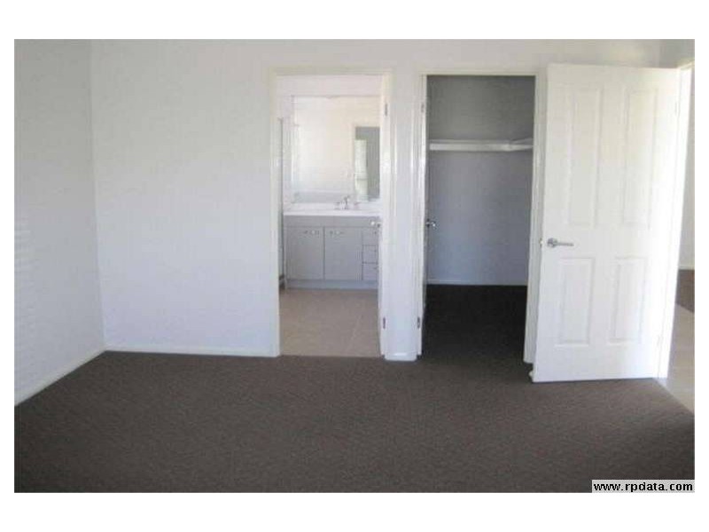 8 Summerlea Crescent, Ormeau QLD 4208