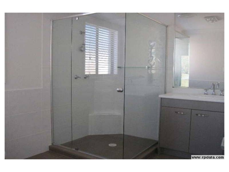 8 Summerlea Crescent, Ormeau QLD 4208