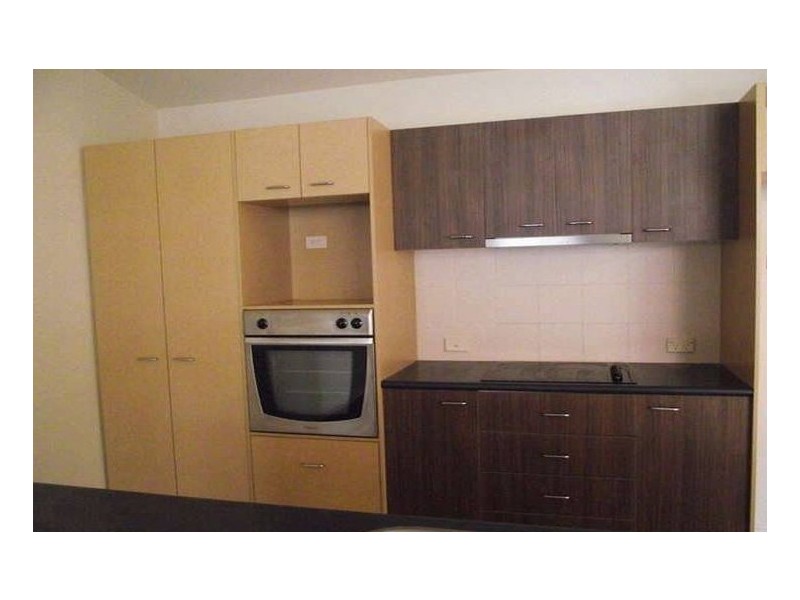 8 Thames Place, Oxenford QLD 4210