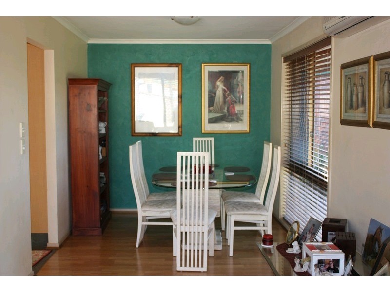 4 Minden Crescent, Helensvale QLD 4212