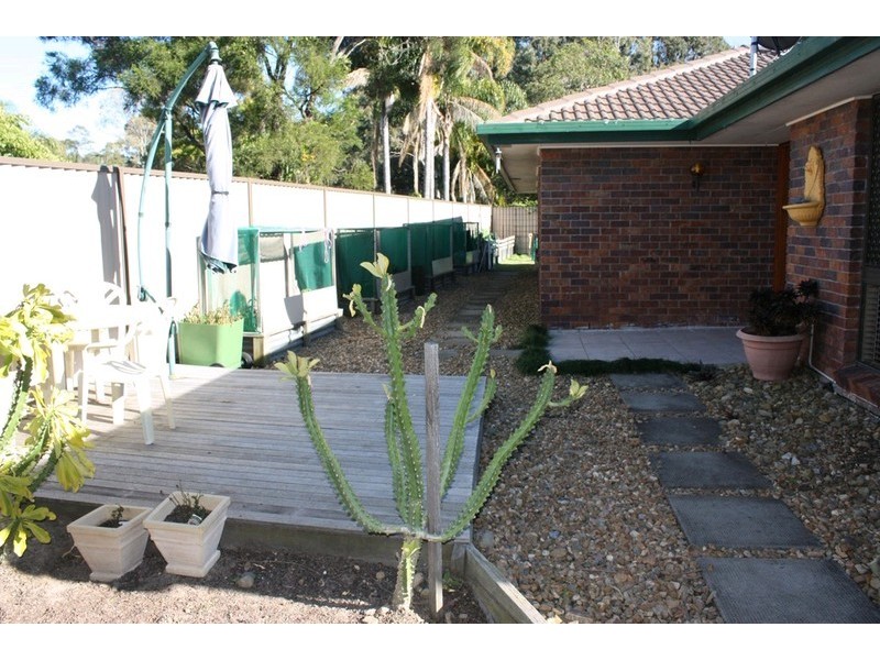 4 Minden Crescent, Helensvale QLD 4212