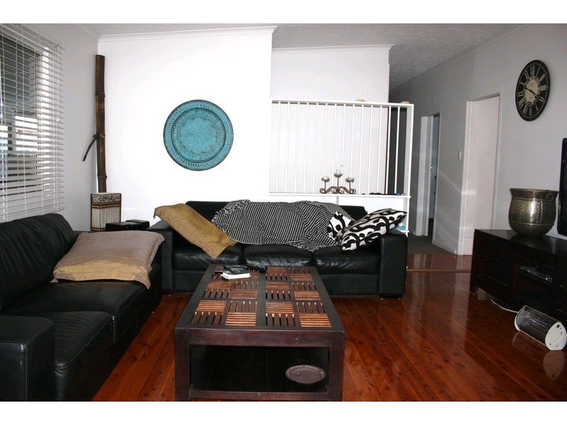 19 Cawthray Street, Biggera Waters QLD 4216