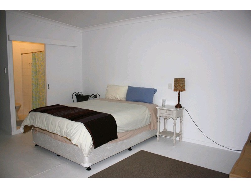 19 Cawthray Street, Biggera Waters QLD 4216