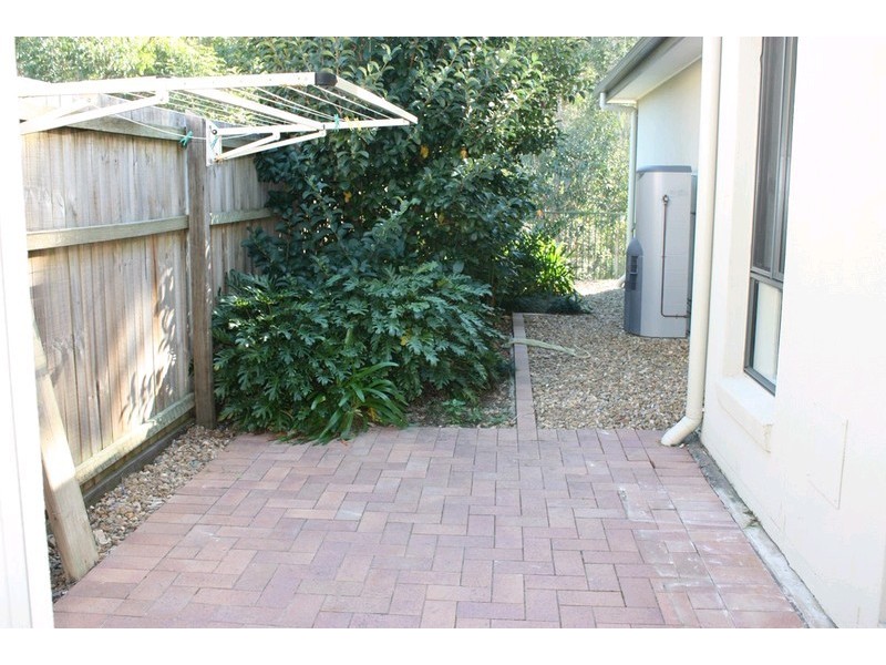 26 Lockwood Place, Molendinar QLD 4214