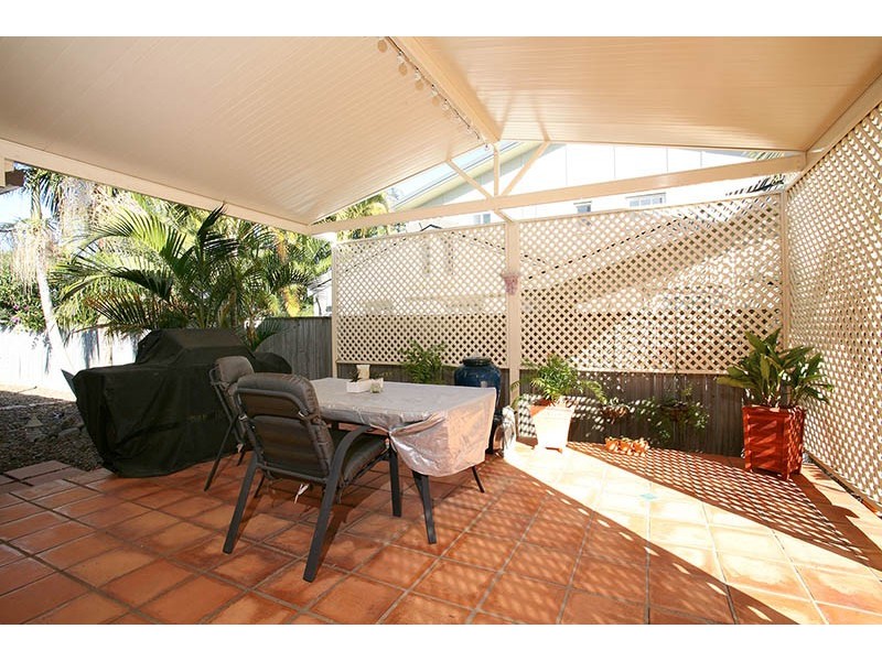 10 Clare Street, Southport QLD 4215