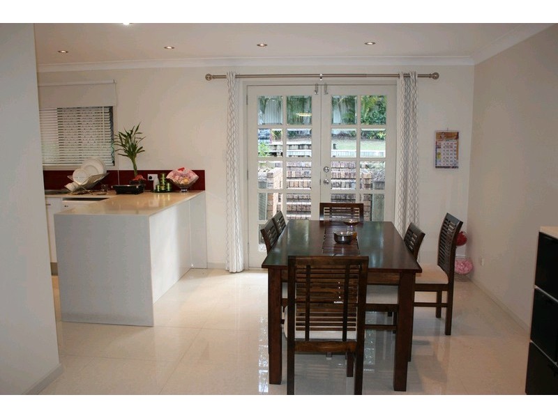 138 Currumburra Road, Ashmore QLD 4214