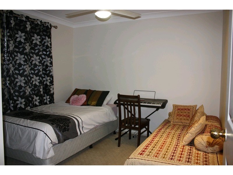 138 Currumburra Road, Ashmore QLD 4214