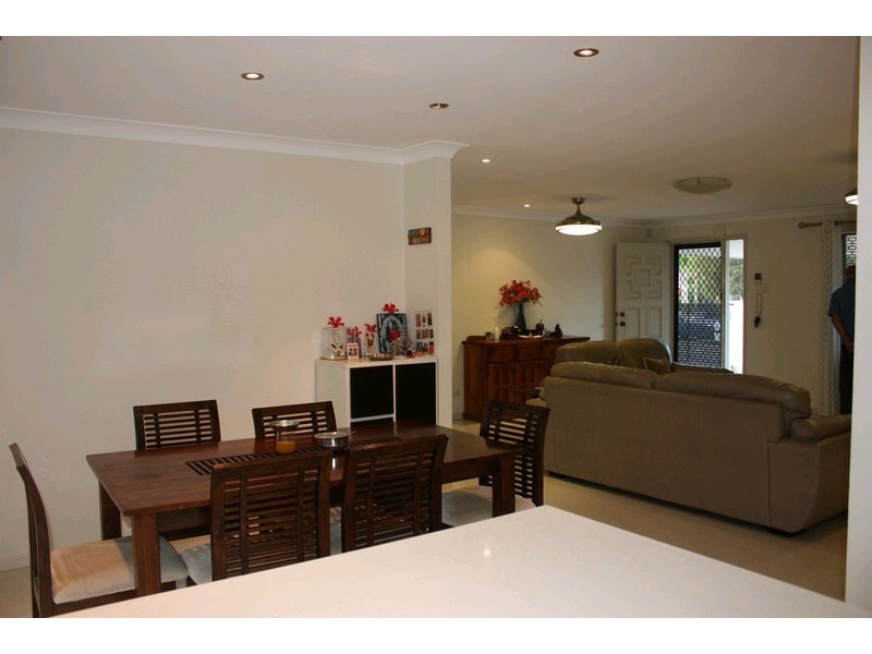 138 Currumburra Road, Ashmore QLD 4214