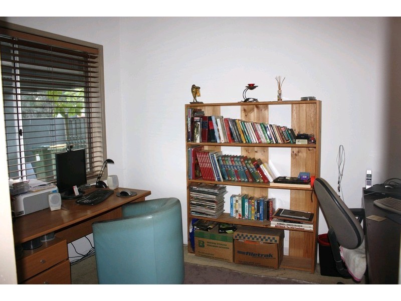 9 Patura Drive, Ashmore QLD 4214