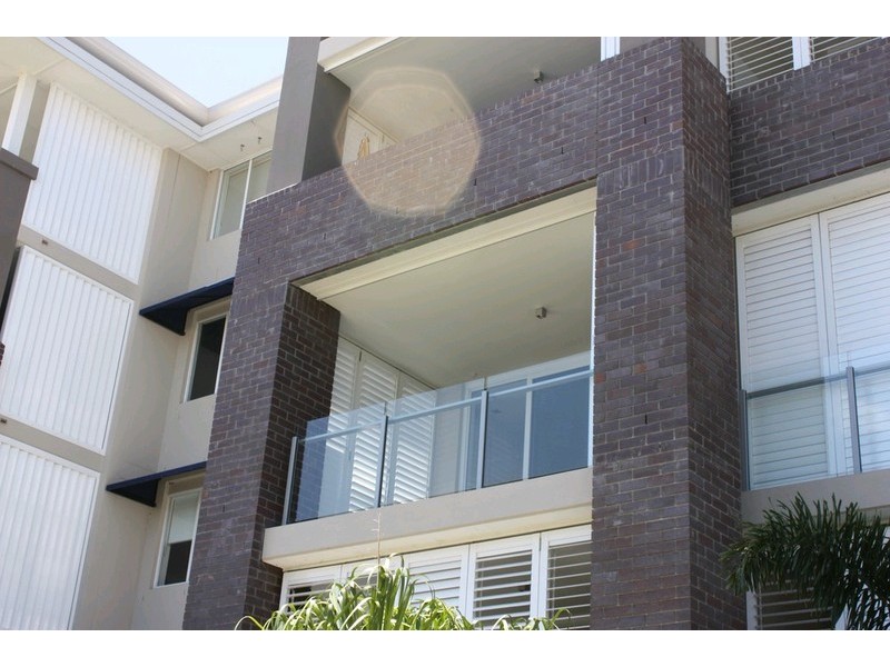 4012/3027 The Boulevarde, Carrara QLD 4211