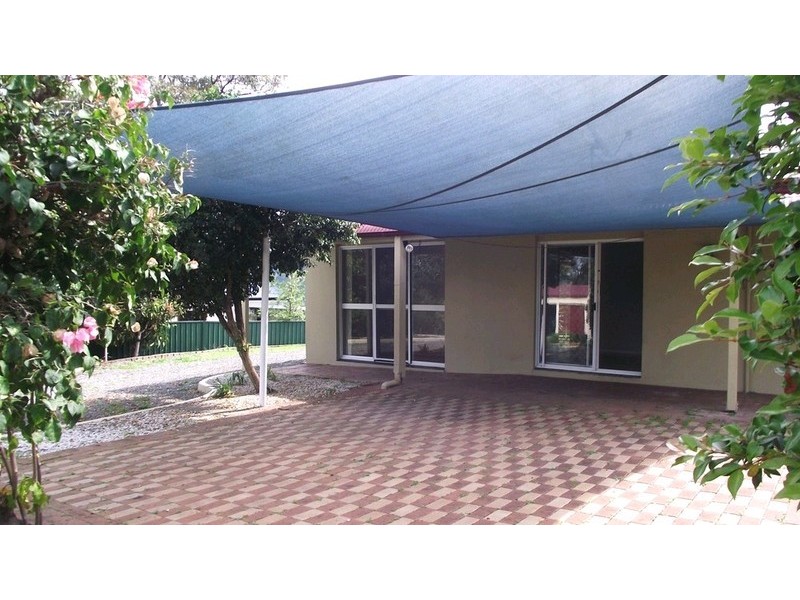 16 Connemara Road, Gaven QLD 4211