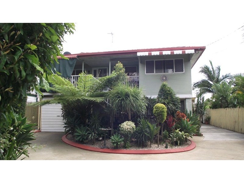 44 Nerang Broadbeach Road, Nerang QLD 4211