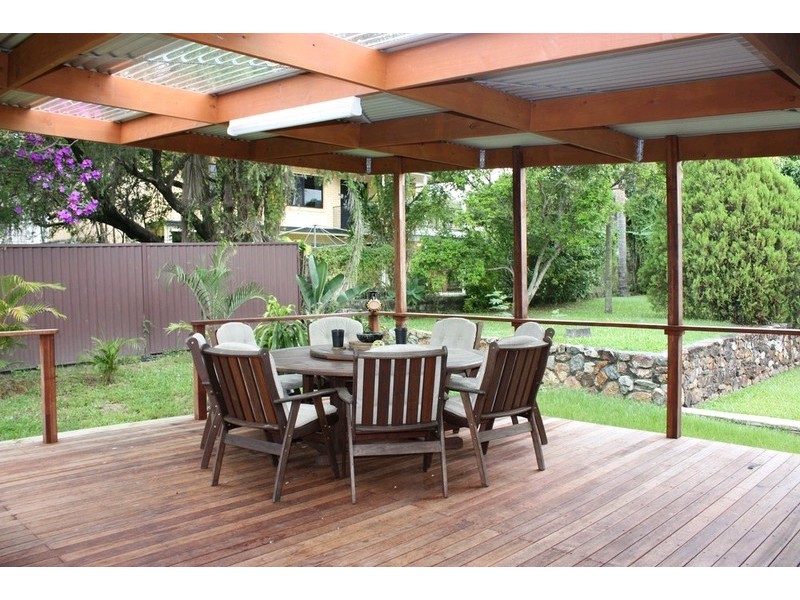 218 Benowa Road, Benowa QLD 4217