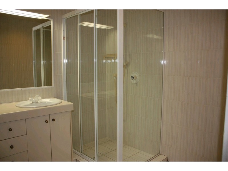 54/100 Morala Avenue, Runaway Bay QLD 4216