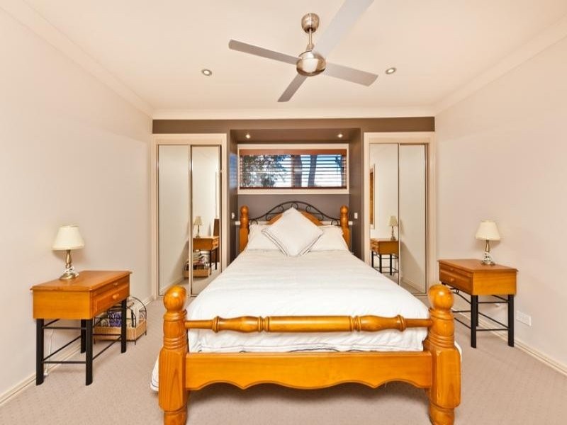 2 Oak Street, Nerang QLD 4211