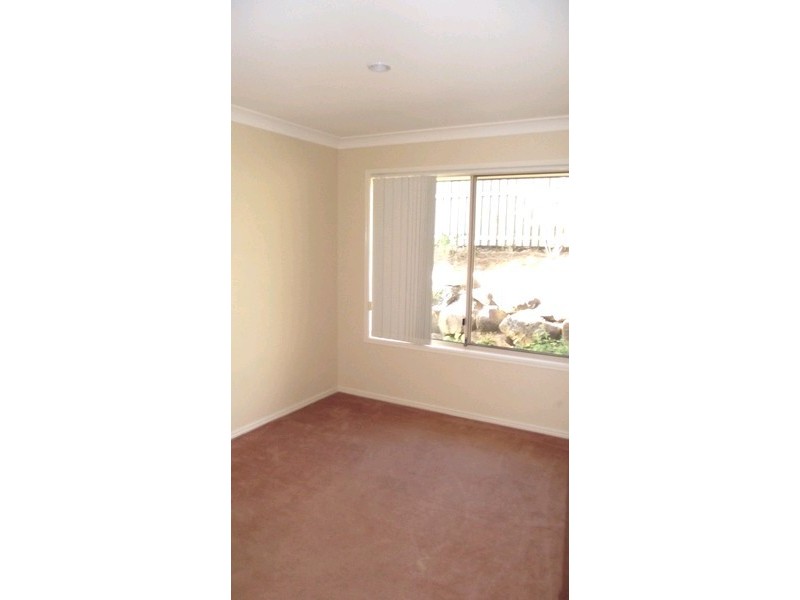 32 Roe Street, Upper Coomera QLD 4209