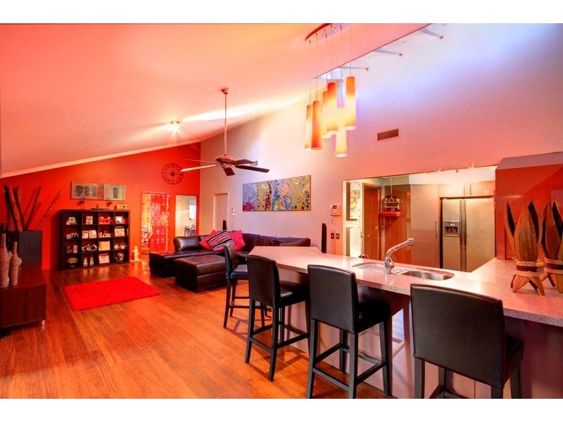 5 Ainsley Avenue, Ashmore QLD 4214