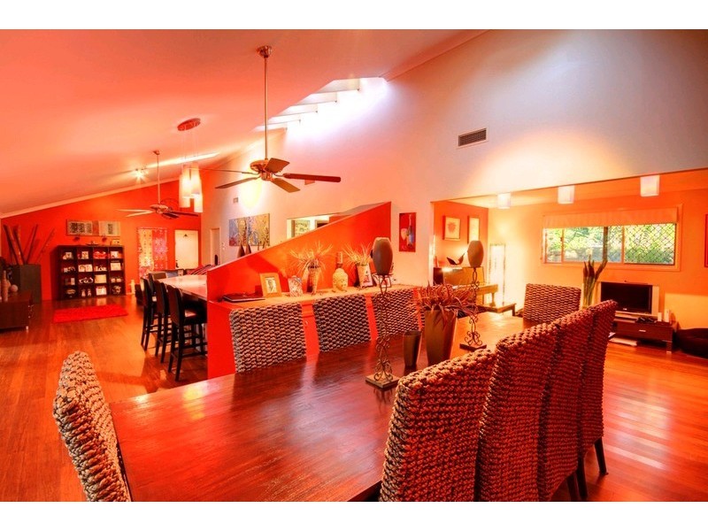 5 Ainsley Avenue, Ashmore QLD 4214